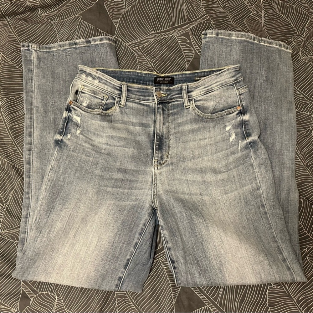No Doubt - Judy Blue 90's Mild Destroy Straight Leg Jeans